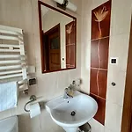 Agapella - Attic 550 M From The *