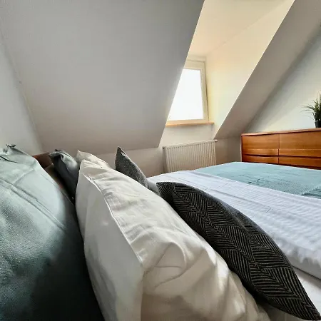 Agapella - Attic 550 M From The ソポト