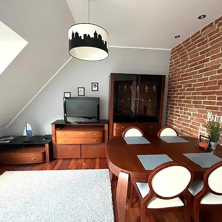 Agapella - Attic 550 M From The *