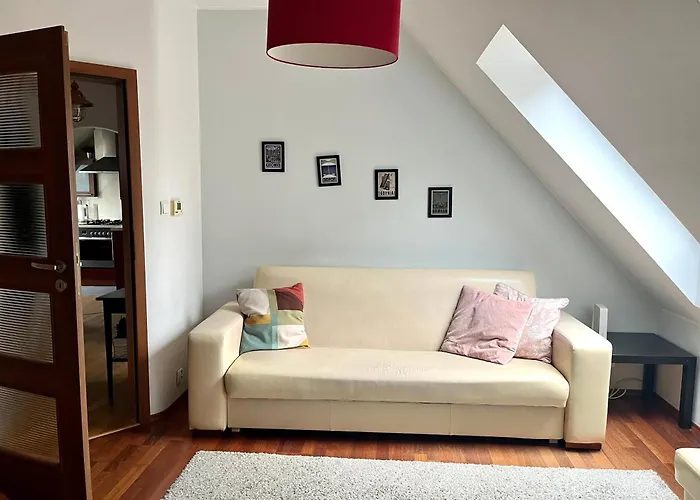 Lägenhet Agapella - Attic 550 M From The *